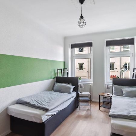 Salihomes/Max Apartment/5Pax/Modern Eingerichtet/Voll Ausgestattet Kueche Markranstädt Kültér fotó