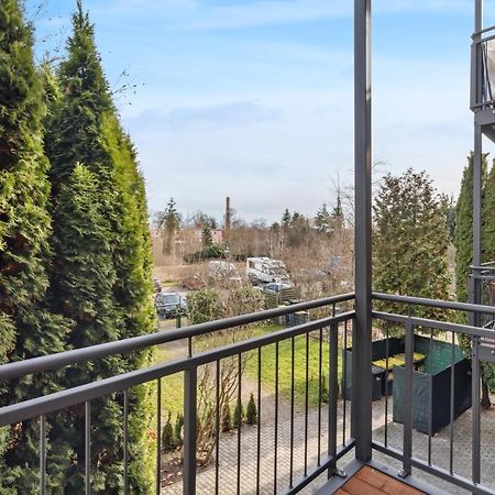 Salihomes/Max Apartment/5Pax/Modern Eingerichtet/Voll Ausgestattet Kueche Markranstädt Kültér fotó