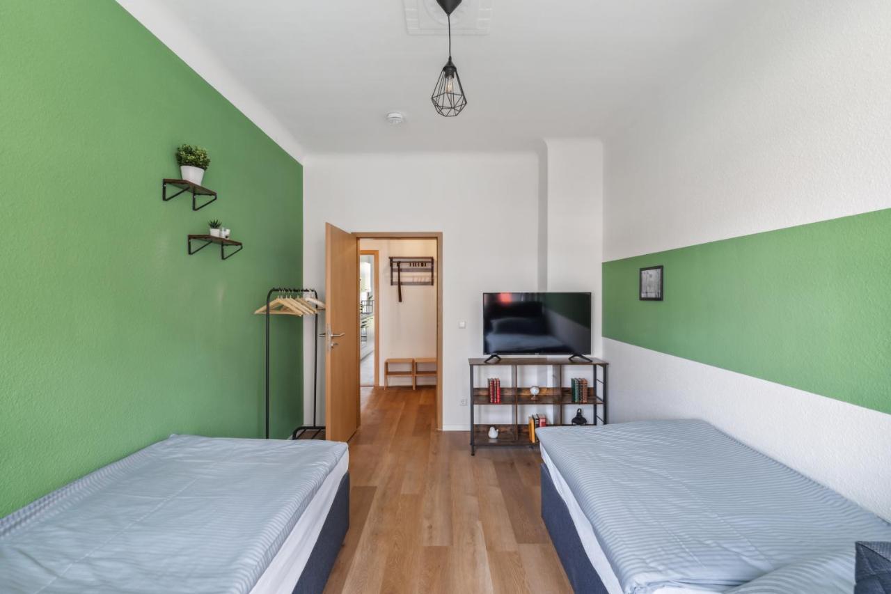 Salihomes/Max Apartment/5Pax/Modern Eingerichtet/Voll Ausgestattet Kueche Markranstädt Kültér fotó