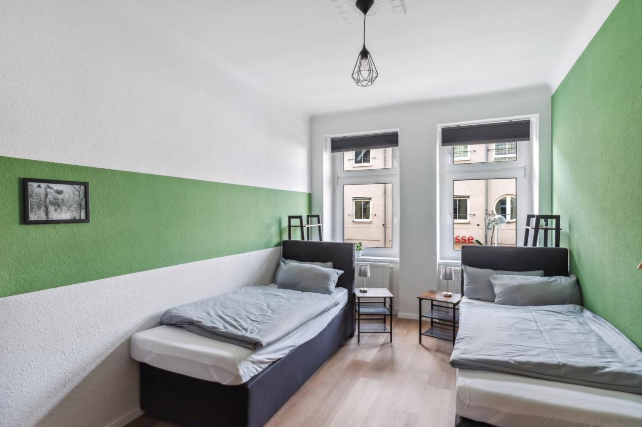 Salihomes/Max Apartment/5Pax/Modern Eingerichtet/Voll Ausgestattet Kueche Markranstädt Kültér fotó
