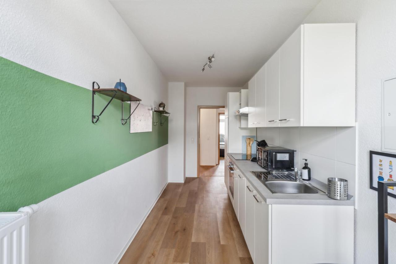 Salihomes/Max Apartment/5Pax/Modern Eingerichtet/Voll Ausgestattet Kueche Markranstädt Kültér fotó